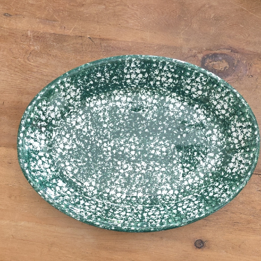 Green and White Speckled Oval Plate